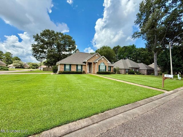 829 Windward Drive, Richland, MS 39218