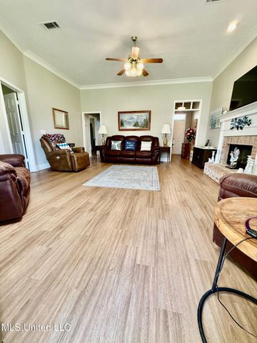 829 Windward Drive, Richland, MS 39218