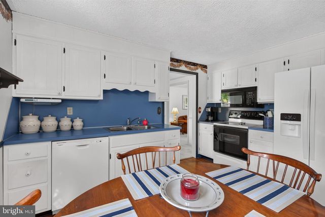 140 MARGATE RD, York, PA 17408
