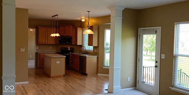 12881 Elbe Street, Fishers, IN 46037