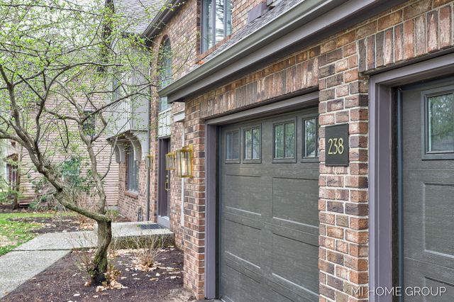 238 Foxdown Road, Holland, MI 49424