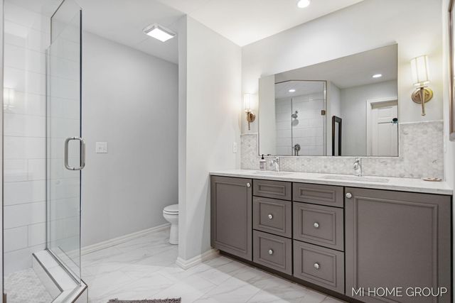 238 Foxdown Road, Holland, MI 49424