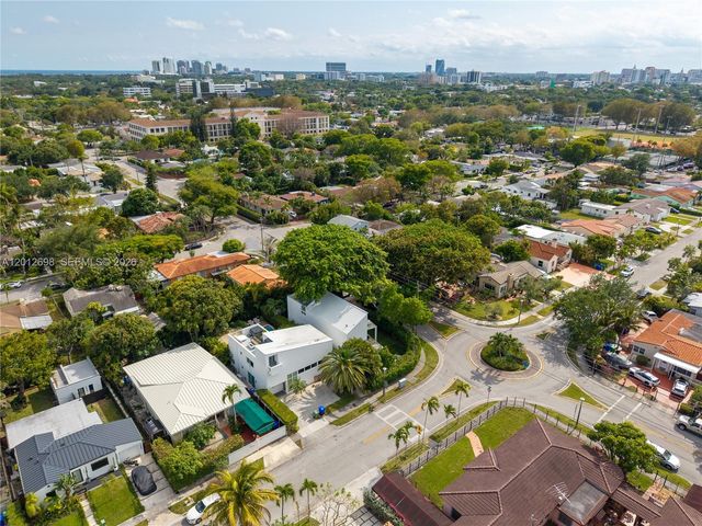 1898 SW 17th St, Miami, FL 33145