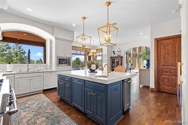 1054 Cypress Way, Castle Rock, CO 80108