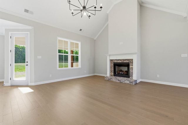 40 GRASSY HILL RD, Piperton, TN 38017