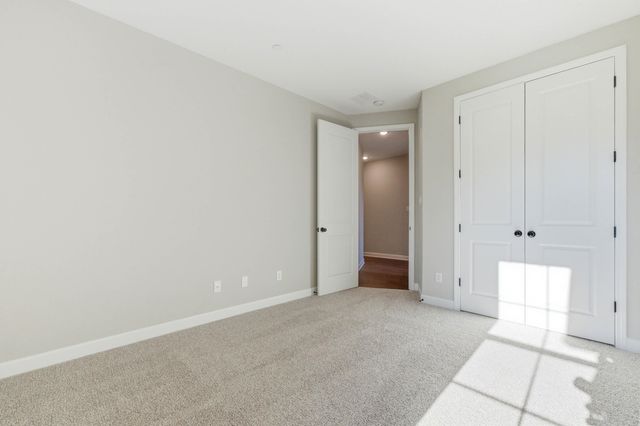 40 GRASSY HILL RD, Piperton, TN 38017