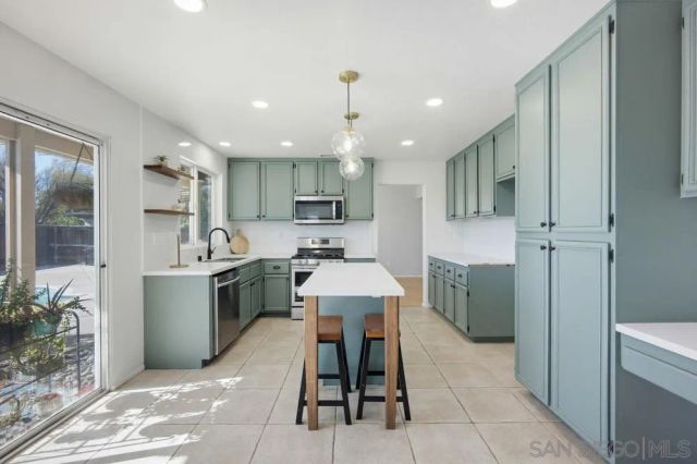 27983 Springhaven St, Murrieta, CA 92563