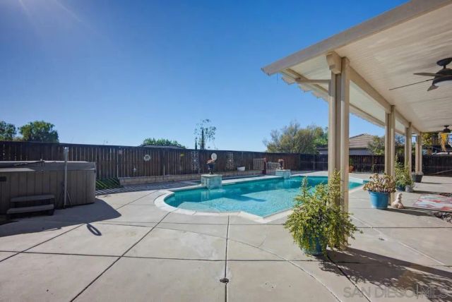 27983 Springhaven St, Murrieta, CA 92563