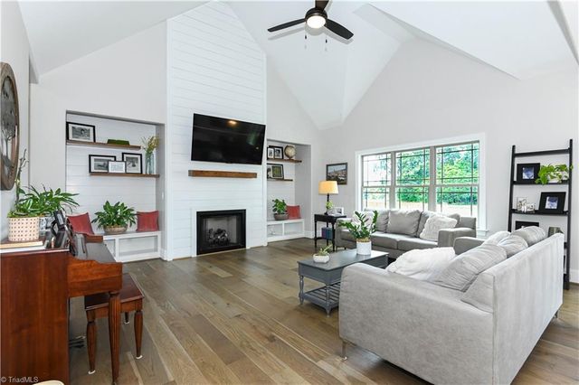 1144 Haynes Road, Summerfield, NC 27358