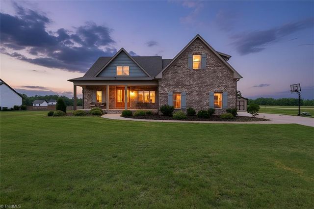 1144 Haynes Road, Summerfield, NC 27358