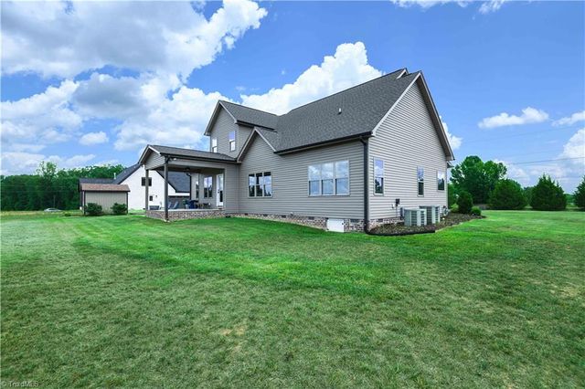 1144 Haynes Road, Summerfield, NC 27358