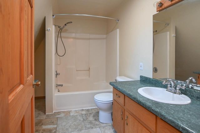 5742 WEDGEWOOD DRIVE, Little Suamico, WI 54141