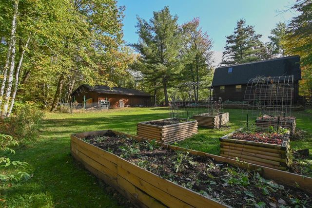 5742 WEDGEWOOD DRIVE, Little Suamico, WI 54141