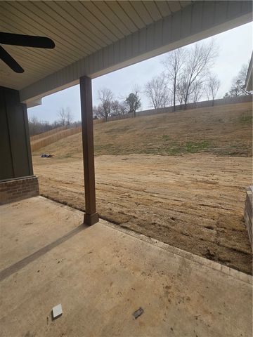 1301 Bunker Drive, Pea Ridge, AR 72751