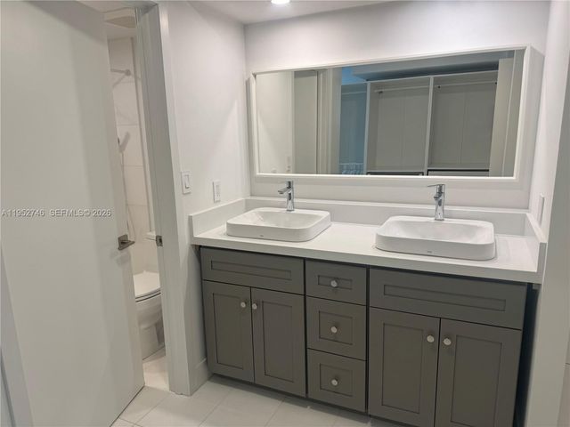 20505 E Country Club Dr 531, Aventura, FL 33180