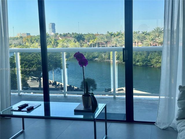 20505 E Country Club Dr 531, Aventura, FL 33180