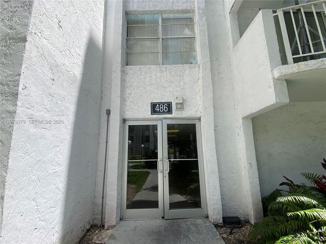 488 NW 165th St Road B-415, Miami, FL 33169