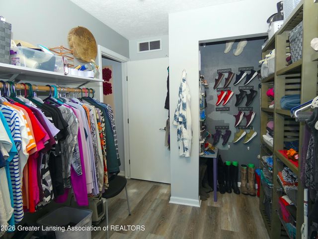 4502 Glenberry Drive, Holt, MI 48842
