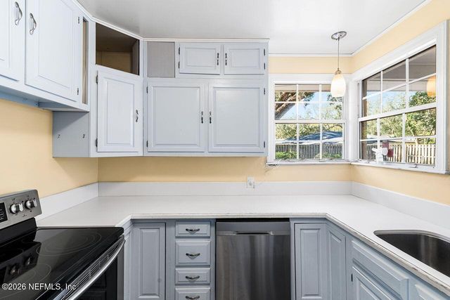 1321 MUNDY Drive, Jacksonville, FL 32207