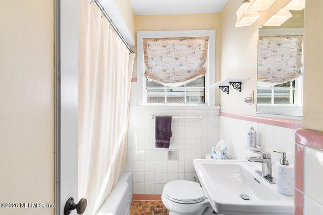 1321 MUNDY Drive, Jacksonville, FL 32207