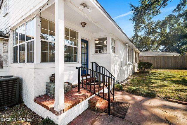 1321 MUNDY Drive, Jacksonville, FL 32207