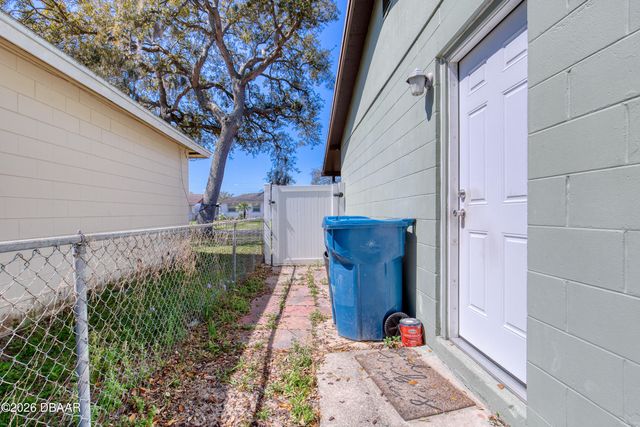 1929 Linda Avenue, Ormond Beach, FL 32174