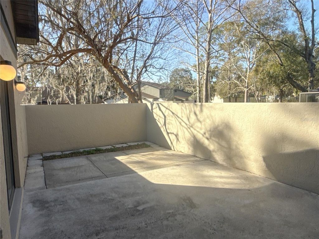 Image 26 of property listing at 3808 NE 17TH STREET CIRCLE 1, Ocala, FL 34470