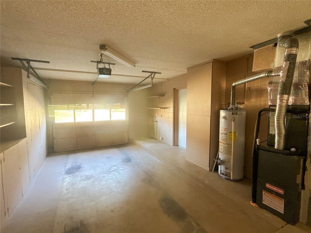 Image 28 of property listing at 3808 NE 17TH STREET CIRCLE 1, Ocala, FL 34470
