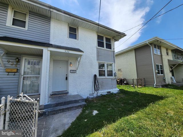 926 ALCYON DR, Bellmawr, NJ 08031