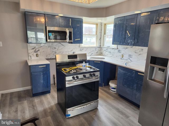 926 ALCYON DR, Bellmawr, NJ 08031