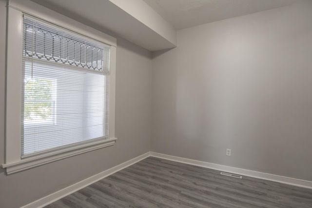 1606 Concordia Avenue, Saint Paul, MN 55104