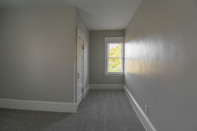 1606 Concordia Avenue, Saint Paul, MN 55104