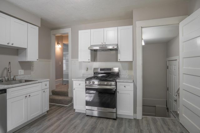 1606 Concordia Avenue, Saint Paul, MN 55104