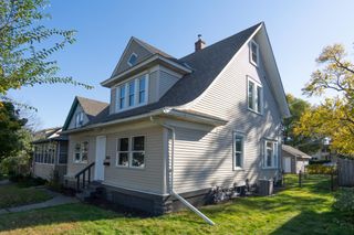 1606 Concordia Avenue, Saint Paul, MN 55104