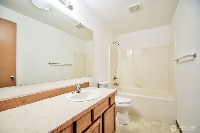 164 Beville Road, Boistfort, WA 98532