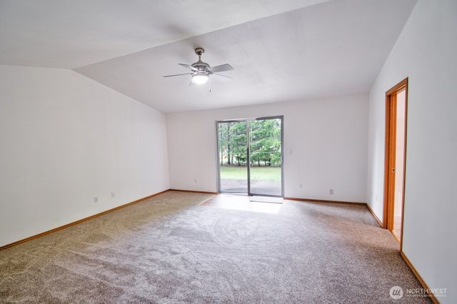 164 Beville Road, Boistfort, WA 98532