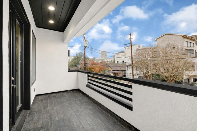 707 W Clay Street, Houston, TX 77019