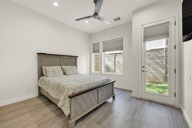 707 W Clay Street, Houston, TX 77019