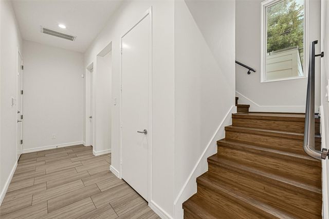 707 W Clay Street, Houston, TX 77019