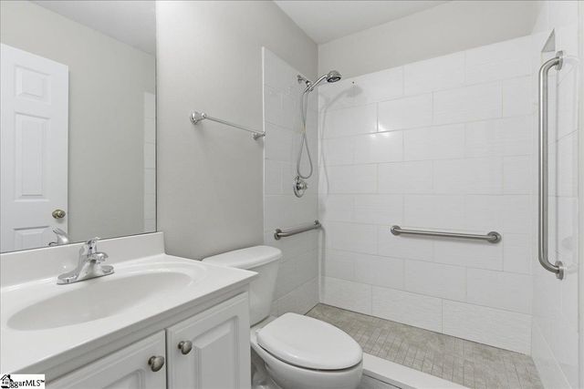 20 Laurelhurst Court, Greer, SC 29650