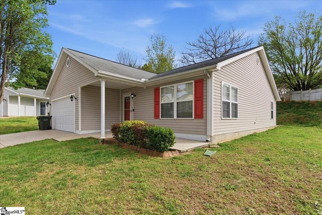 20 Laurelhurst Court, Greer, SC 29650