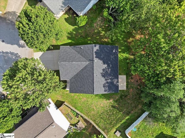20 Laurelhurst Court, Greer, SC 29650