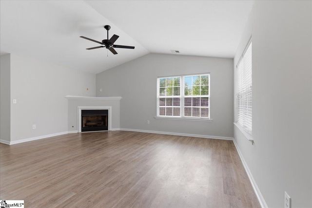 20 Laurelhurst Court, Greer, SC 29650