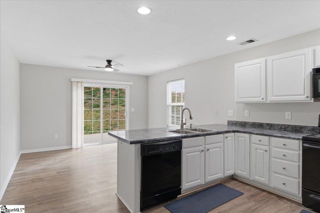 20 Laurelhurst Court, Greer, SC 29650