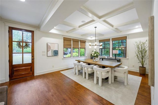 279 Lakeview Avenue NE, Atlanta, GA 30305