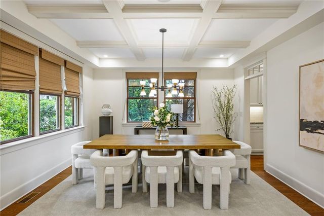 279 Lakeview Avenue NE, Atlanta, GA 30305