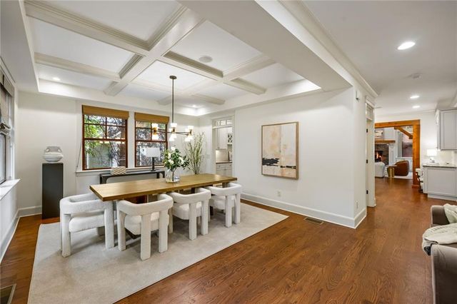 279 Lakeview Avenue NE, Atlanta, GA 30305