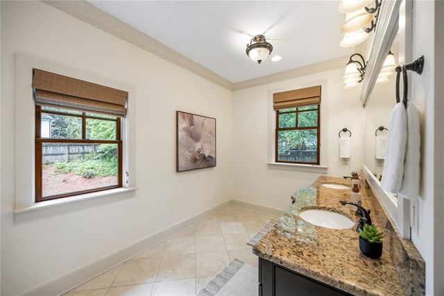 279 Lakeview Avenue NE, Atlanta, GA 30305