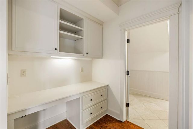 279 Lakeview Avenue NE, Atlanta, GA 30305