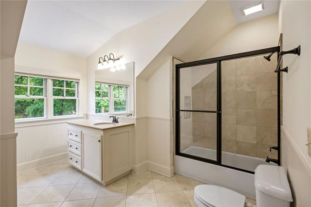 279 Lakeview Avenue NE, Atlanta, GA 30305